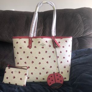 Coach set.  Authentic.